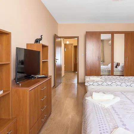 Like Apartmán *